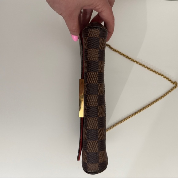 Louis Vuitton Damier Ebene Favorite PM - Picture 8 of 16